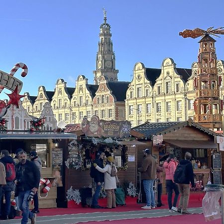 Les Coquelicots Grand Place Arras Buitenkant foto
